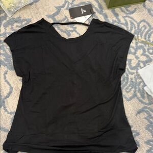Rebody Chic Black Short Sleeve Women's Top